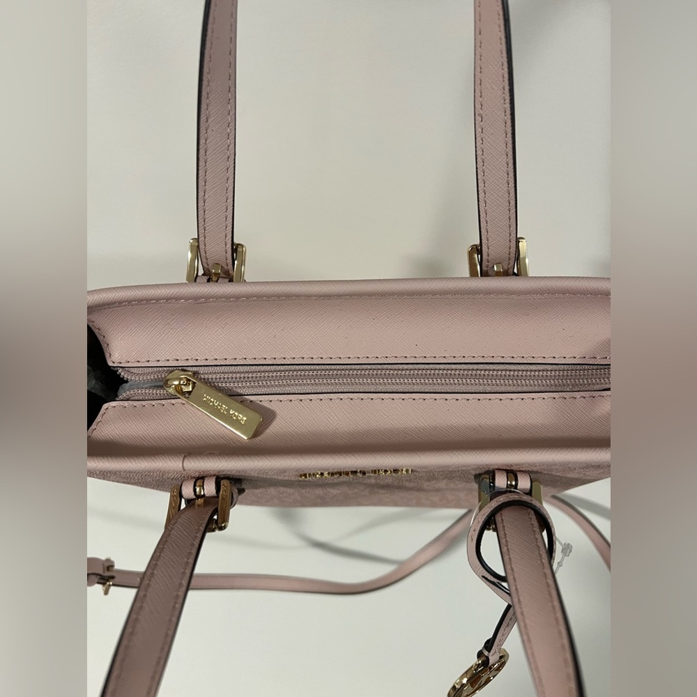 NWT Michael Kors XS Carry All Jet Set monogram canvas crossbody - Powder Blush - Picture 4 of 7